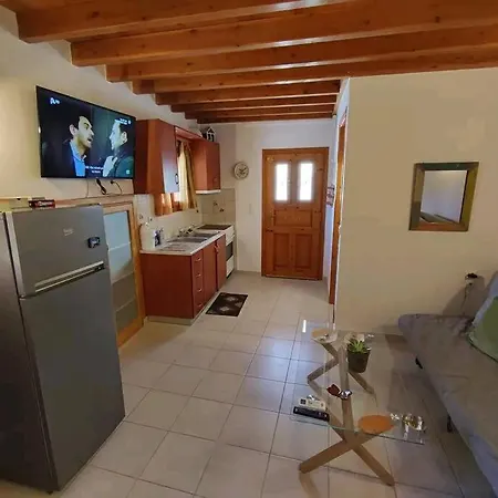 Nikόla's House Mourniai